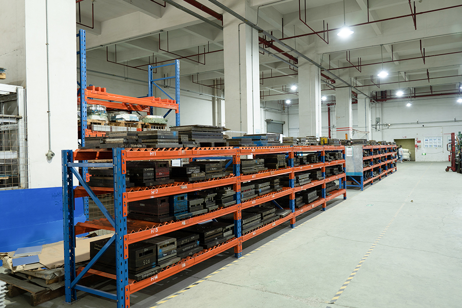 METEL STAMPING CENTER